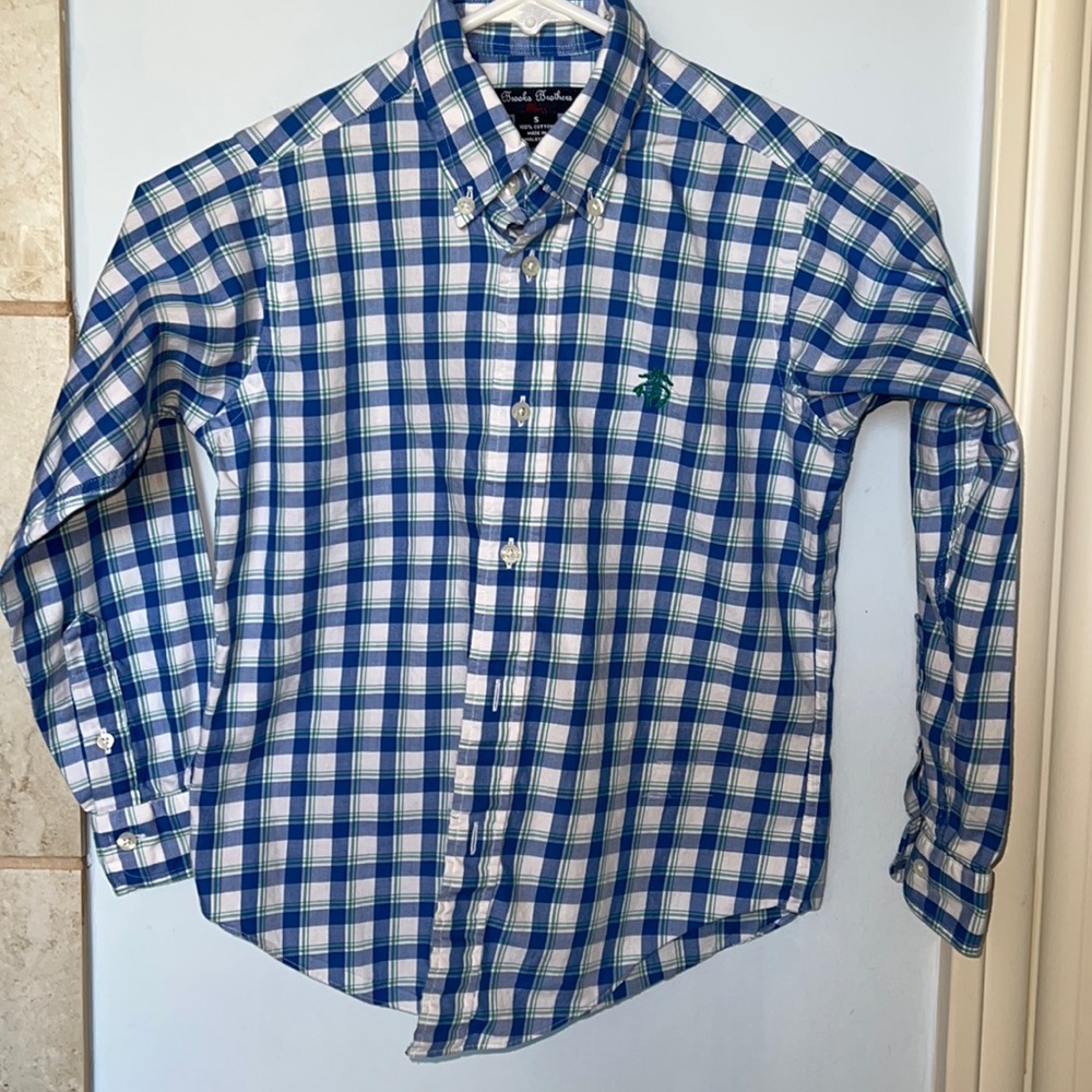 Brooks Brothers button down shirt.  Size small.  (6-8).